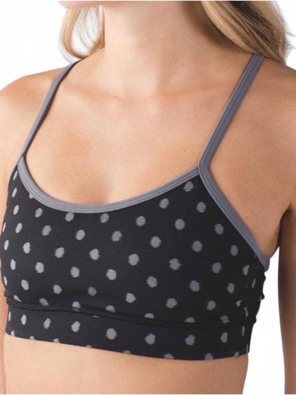 Lululemon Women’s Sz. 6 Flow Y Bra in the pattern Ghost Dot Black Slate